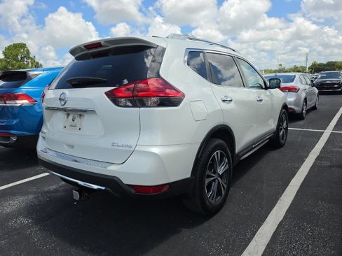 Used 2017 Nissan Rogue SL w/ SL Premium Package AWD/4WD image 14