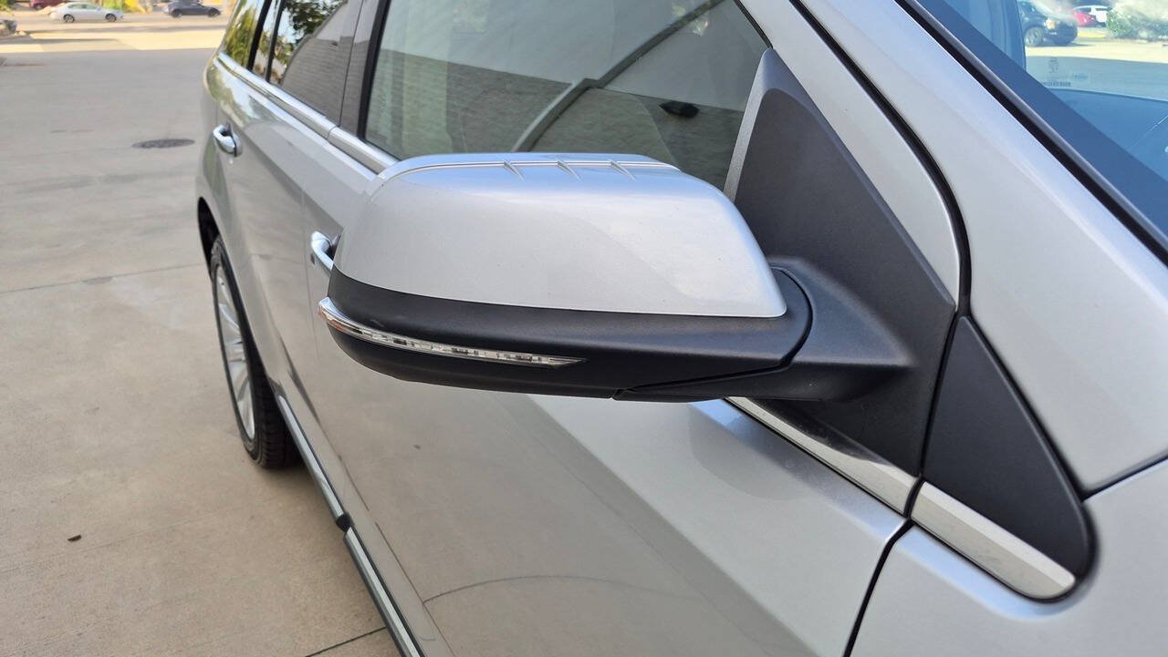 Used 2015 Lincoln MKX AWD w/ Equipment Group 102A image 18