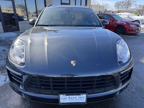 Used 2018 Porsche Macan S image 2
