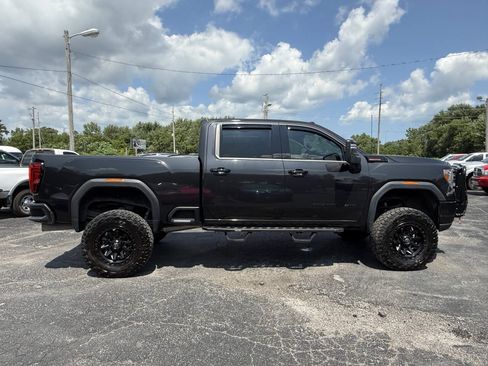 Used 2020 GMC Sierra 2500 Denali w/ Denali Ultimate Package AWD/4WD image 6