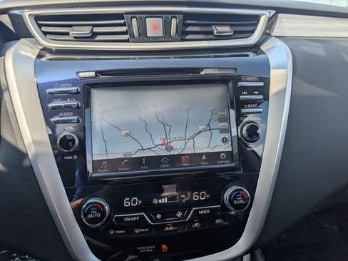 Used 2015 Nissan Murano Platinum w/ Platinum Technology Package AWD/4WD image 13