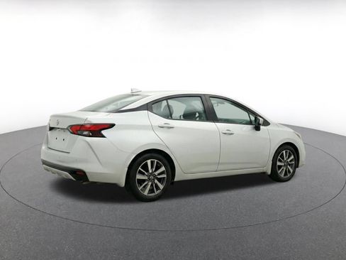 Used 2025 Nissan Versa SV FWD image 9