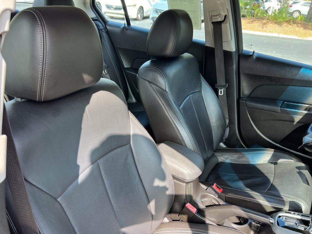 Used 2011 Chevrolet Cruze LT FWD image 22