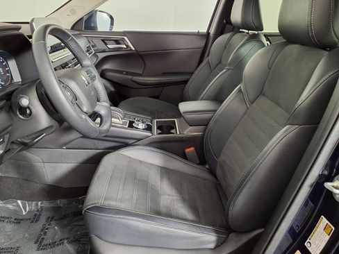 Used 2024 Mitsubishi Outlander SE AWD/4WD image 22