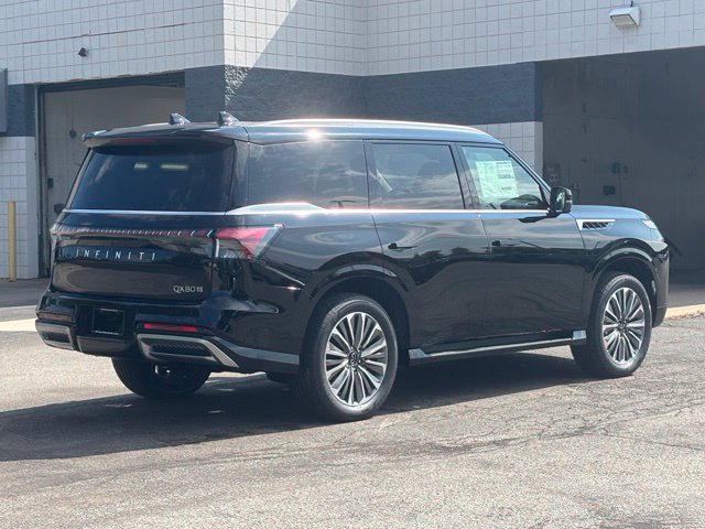 New 2027 INFINITI QX80 Luxe AWD/4WD image 4
