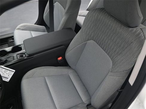 New 2026 Toyota Camry LE image 9