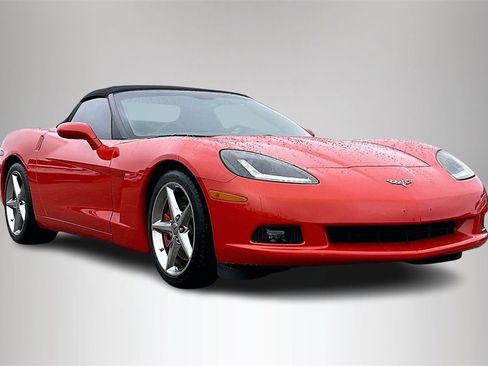 Used 2011 Chevrolet Corvette Convertible w/ Preferred Equipment Group image 1