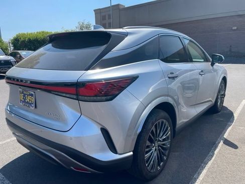 Used 2025 Lexus RX 350 AWD w/ Convenience Package image 5