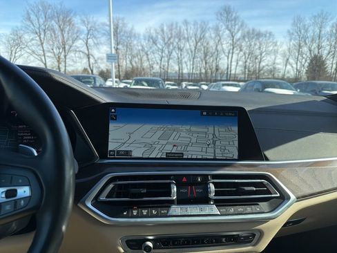 Used 2022 BMW X5 xDrive40i w/ Premium Package image 15