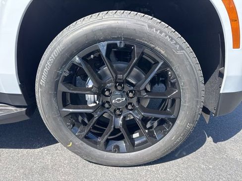 New 2026 Chevrolet Tahoe Premier image 9