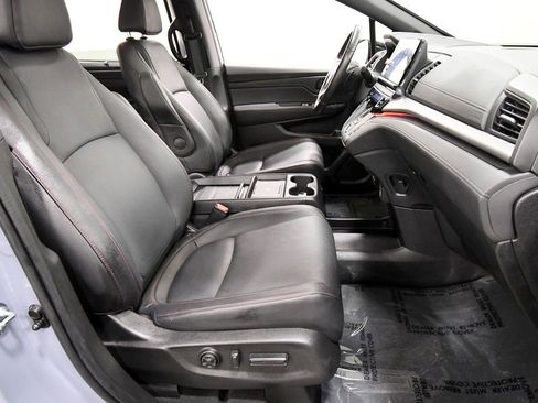Certified 2025 Honda Odyssey Sport-L image 21