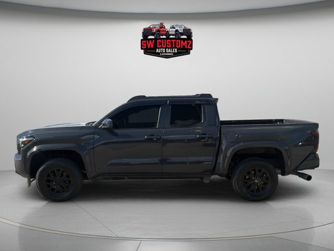 Used 2025 Toyota Tacoma SR5 RWD image 4