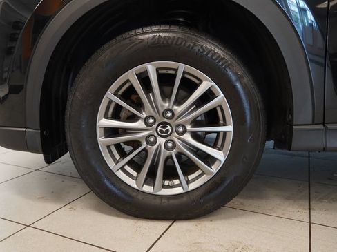 Used 2017 MAZDA CX-5 Touring FWD image 15