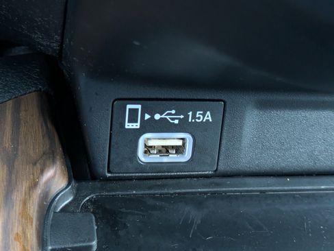 Used 2022 Honda CR-V Touring image 23