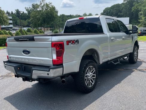 Used 2019 Ford F250 Lariat w/ Lariat Ultimate Package AWD/4WD image 3