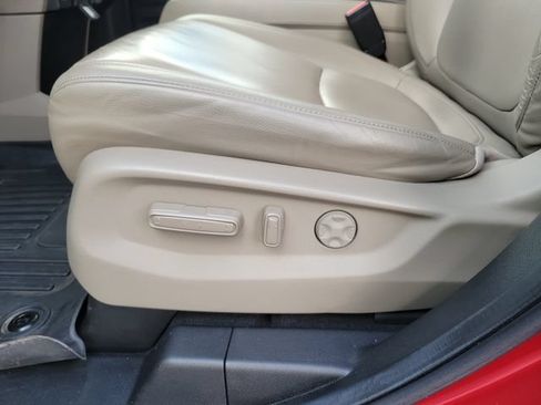 Certified 2024 Honda Odyssey Touring image 16