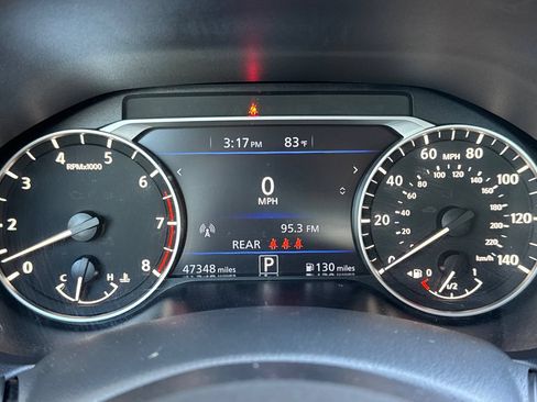 Used 2024 Nissan Altima 2.5 SR FWD image 26