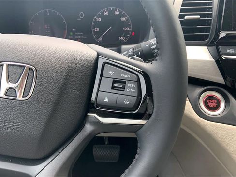Used 2026 Honda Odyssey EX-L image 48