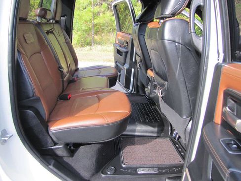 Used 2021 RAM 2500 Limited image 19