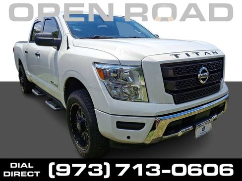 Used 2021 Nissan Titan SV w/ SV Convenience Package AWD/4WD image 1