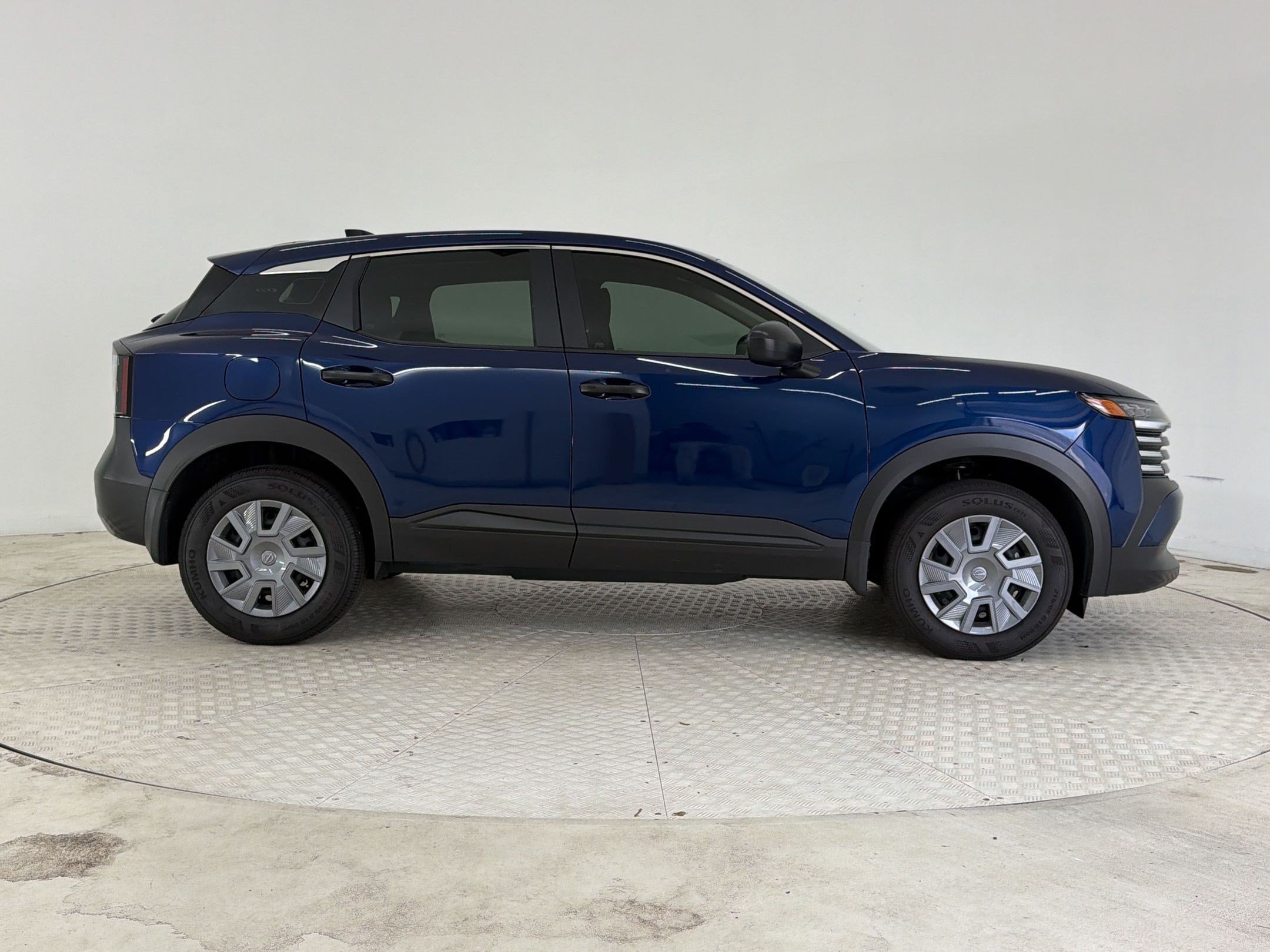 Used 2026 Nissan Kicks S FWD image 8