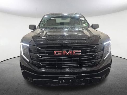 Used 2025 GMC Sierra 1500 Pro w/ Graphite Edition AWD/4WD image 2