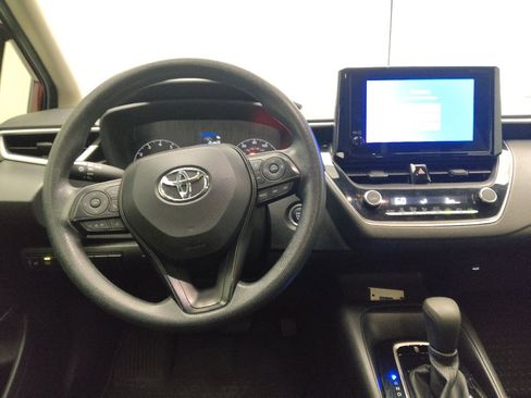 Used 2023 Toyota Corolla LE w/ LE Convenience Package FWD image 22