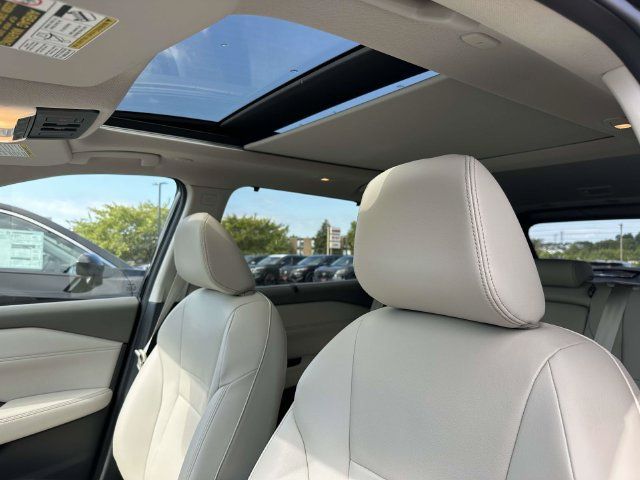 Used 2023 Nissan Rogue SL w/ SL Premium Package AWD/4WD image 2