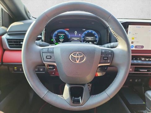 Used 2025 Toyota Camry XSE w/ Premium Package FWD image 16