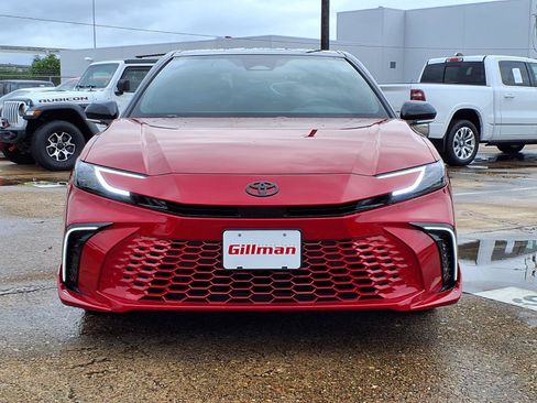 Used 2025 Toyota Camry XSE w/ Premium Package FWD image 23