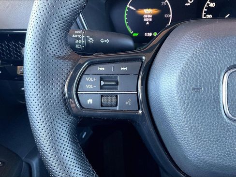 Used 2023 Honda CR-V Sport Touring image 10