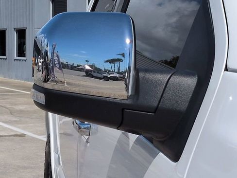 Used 2020 Ford F150 Platinum w/ Equipment Group 701A Luxury AWD/4WD image 12