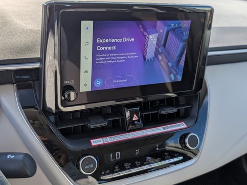 Used 2026 Toyota Corolla LE image 16