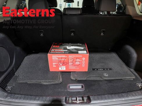 Used 2022 Kia Niro EX w/ Cold Weather Package image 34