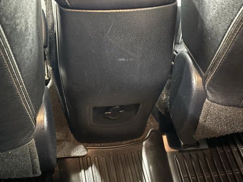 Used 2018 Toyota RAV4 Limited image 14