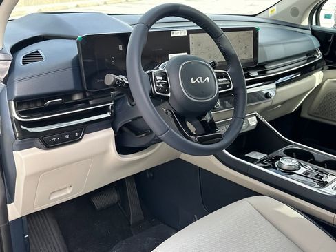 New 2026 Kia Carnival SX Prestige image 19