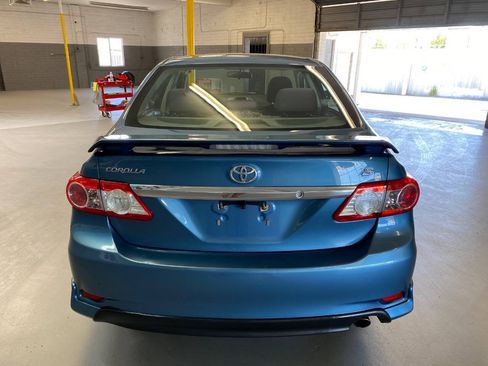 Used 2013 Toyota Corolla S FWD image 5