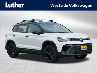 New 2025 Volkswagen Taos SE