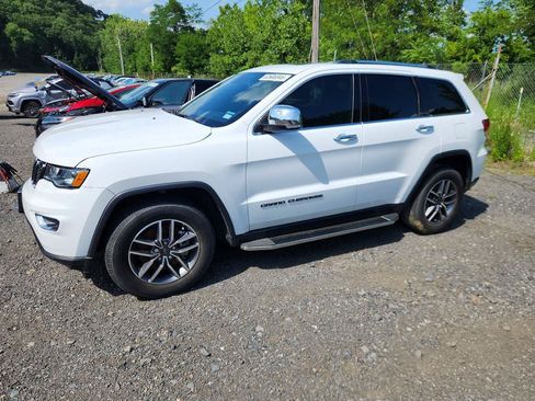 Used 2021 Jeep Grand Cherokee Limited RWD image 3