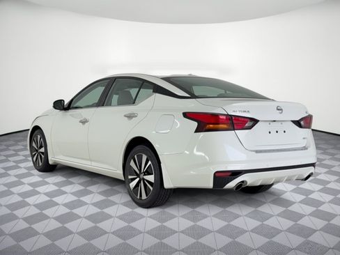 Used 2021 Nissan Altima 2.5 SL AWD/4WD image 3