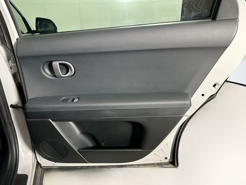 Used 2024 Hyundai Ioniq 5 SEL RWD image 30