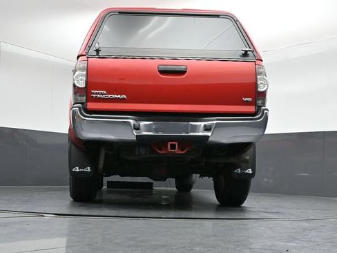 Used 2013 Toyota Tacoma 4x4 Double Cab w/ TRD Off-Road Pkg image 39