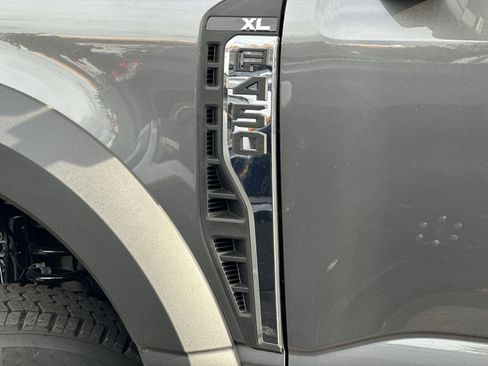 New 2026 Ford F450 XL w/ XL Driver Assist Package image 39