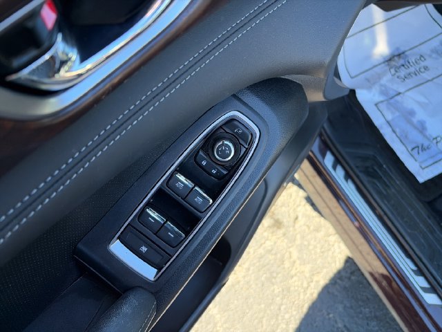 Used 2023 Subaru Ascent Touring AWD/4WD image 11