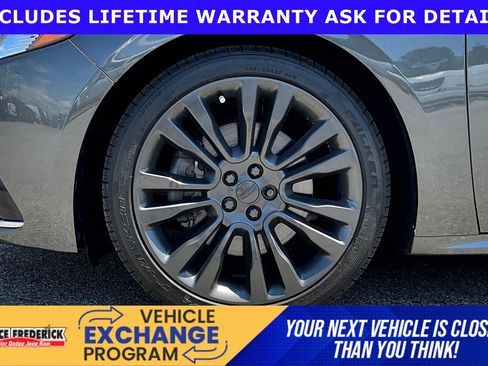 Used 2017 Lincoln Continental Reserve w/ Climate Package AWD/4WD image 8