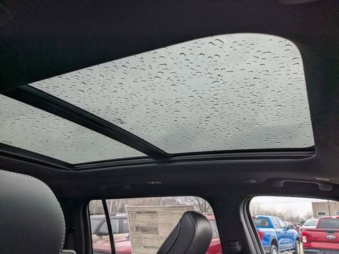 New 2026 Jeep Grand Cherokee L Limited image 9