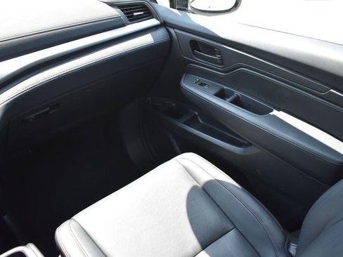 Used 2025 Honda Odyssey Sport-L image 23