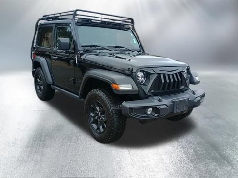 Used 2022 Jeep Wrangler Sport AWD/4WD image 8