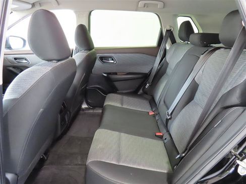 Used 2023 Nissan Rogue SV AWD/4WD image 29
