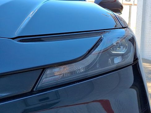 Used 2026 Toyota Camry SE FWD image 9